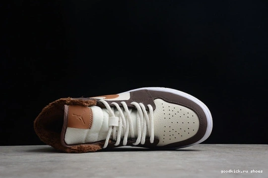 SE BROWN MID BASALT JORDAN OATMEAL DO6699-200 DO6699-200 1 0322